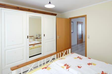 Komfortferienwohnung Zentrum Людвигсбург Экстерьер фото